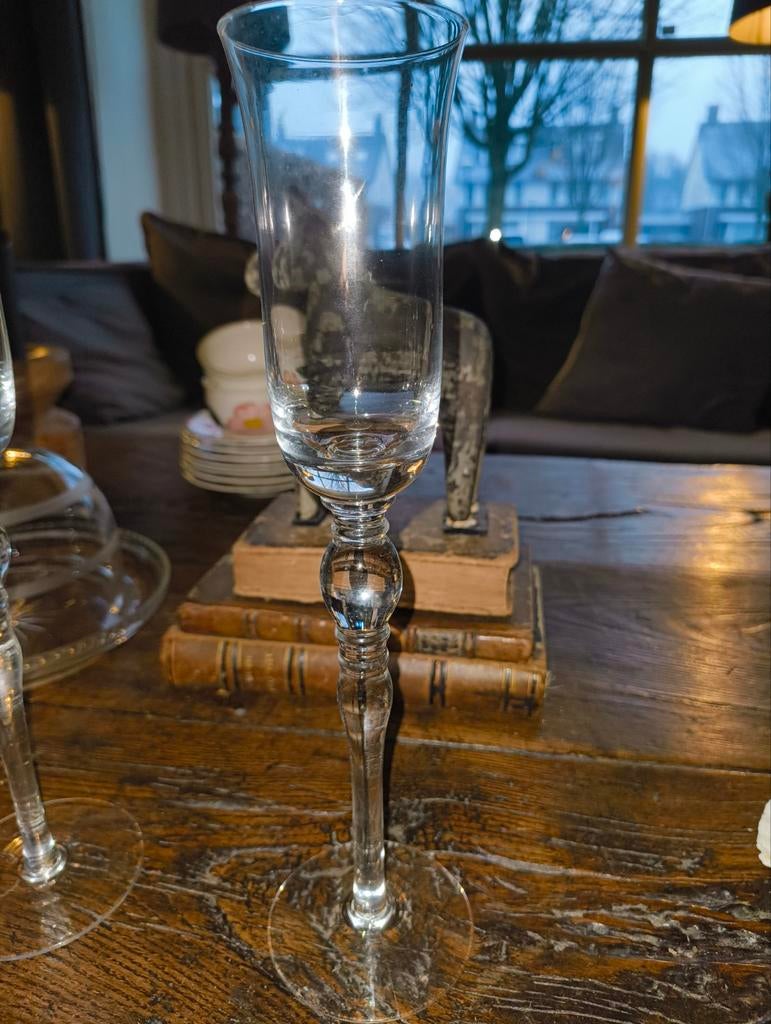Elegante Kristallen Champagneglazen, Antiek en Kunst, Antiek | Glas en Kristal, Ophalen of Verzenden