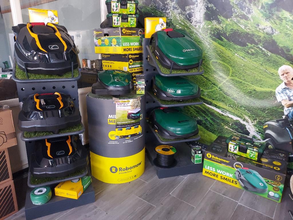 Cramer en Robomow Cub cadet robot-accu grasmaaiers, Ophalen of Verzenden, Nieuw, 20 tot 25 cm