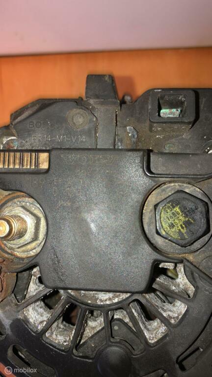 Dynamo origineel Volvo V70 II ('00-'08) 8622786, Ophalen of Verzenden, Gebruikt