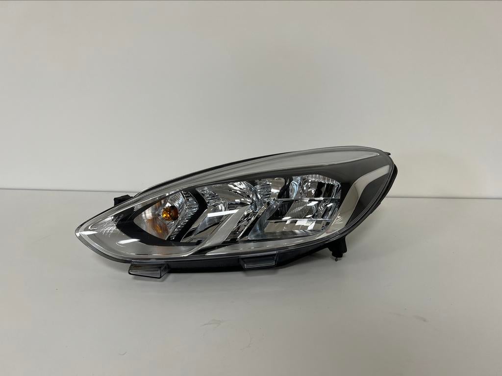 Koplamp Ford Fiesta MK8 L1BB-13E015-AD Links, Ophalen of Verzenden, Gebruikt, Ford