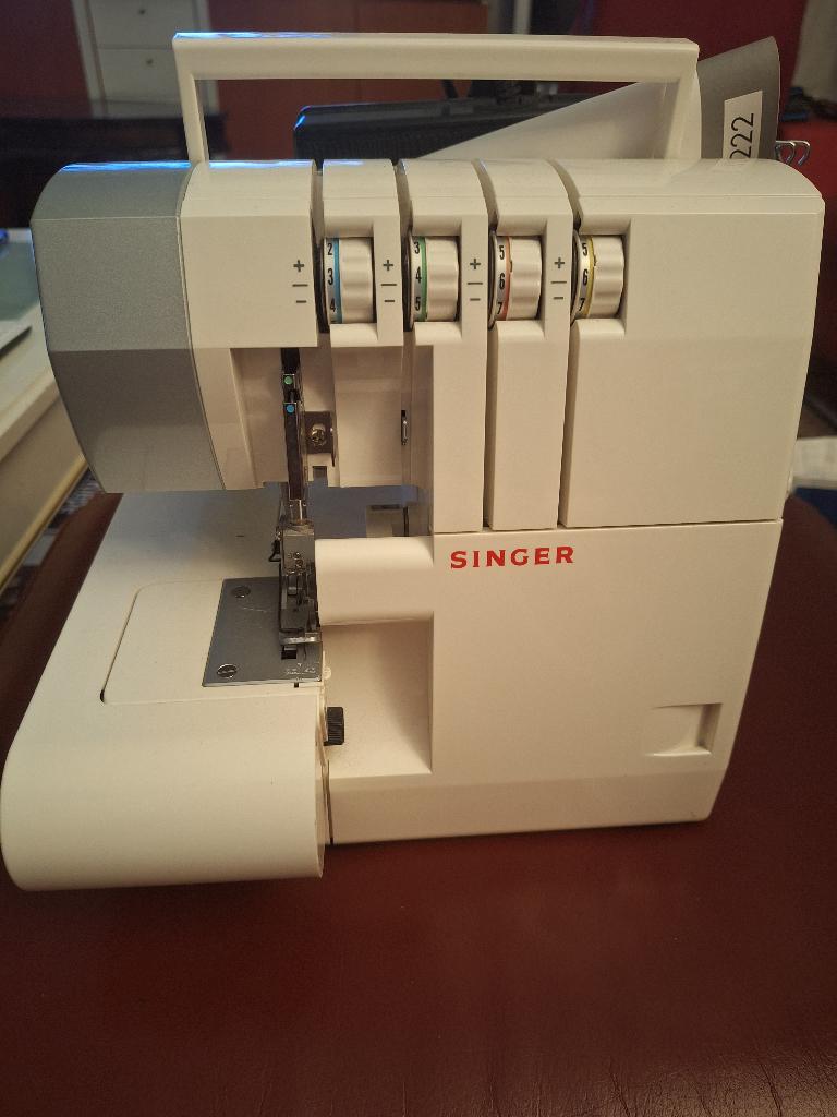 Singer 14sh754 lockmachine, Ophalen, Zo goed als nieuw, Lockmachine, Singer