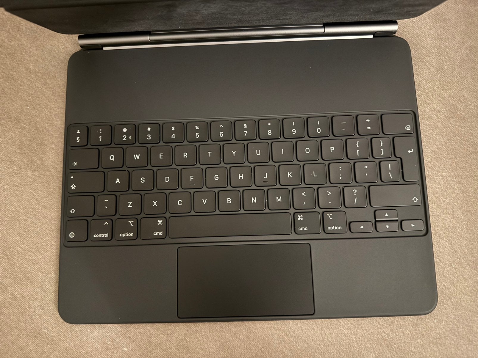 Apple Magic Keyboard 12.9 Pro (3/4/5/6e Gen) A2480 Zwart, 12,9, Ophalen of Verzenden, Zo goed als nieuw, Bescherming voor- en achterkant