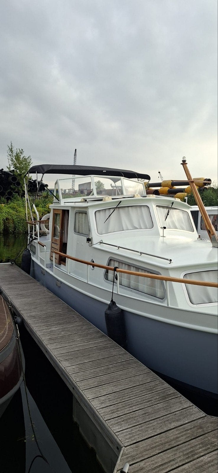 Nette en goed onderhouden Crown kruiser 9.70x3.20  €18.500, Watersport en Boten, Motorboten en Motorjachten, Overige merken, Gebruikt