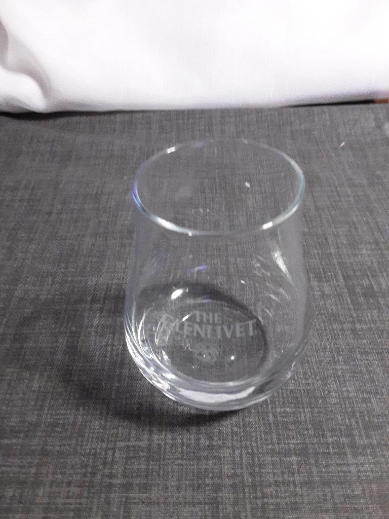 THE GLENLIVET glas, tulpvorm, Verzamelen, Ophalen of Verzenden, Zo goed als nieuw, Borrel- of Shotglas