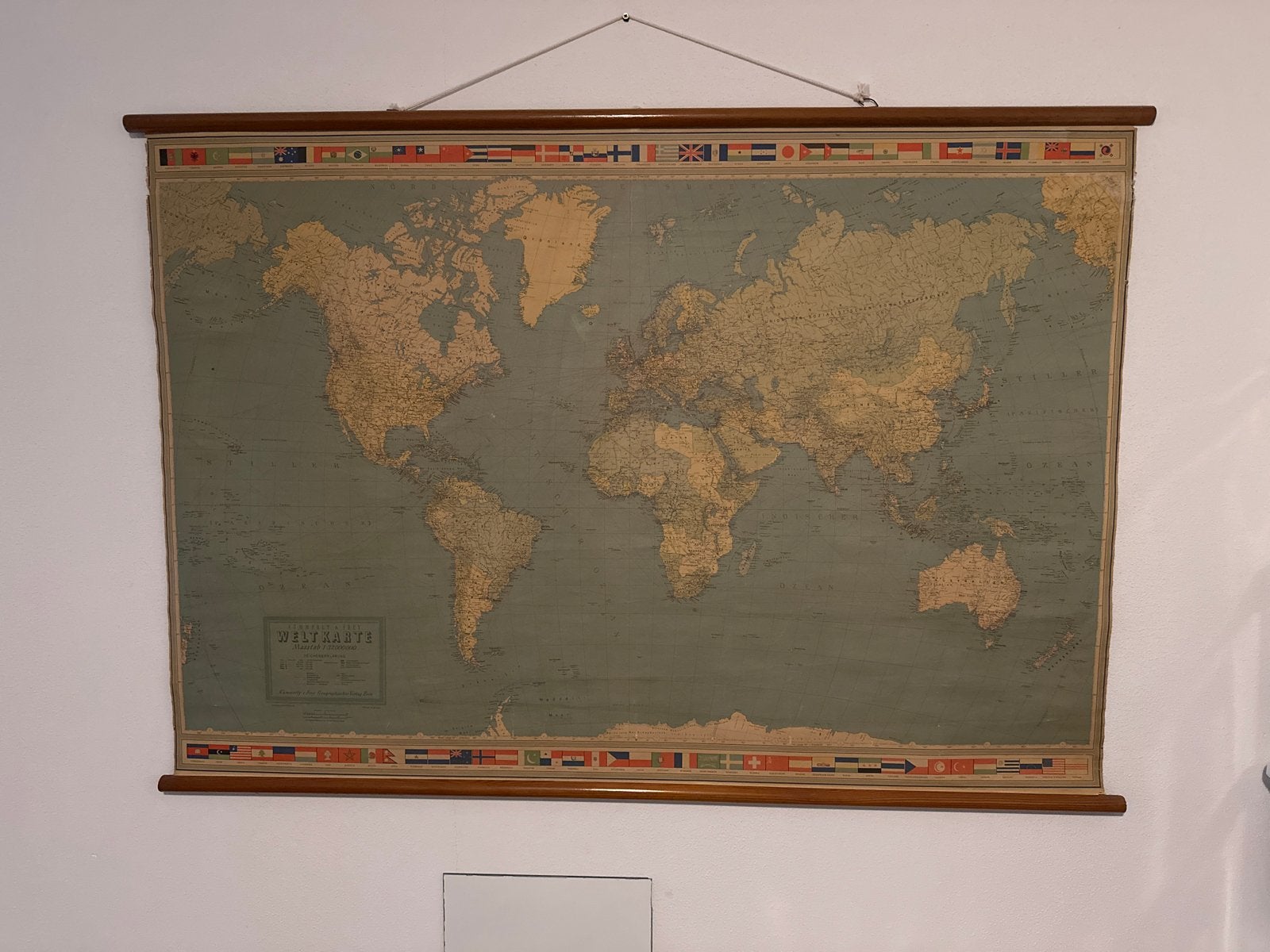 Vintage Wereldkaart Wandkaart Kümmerly & Frey 128x87 cm, Landkaart, 1800 tot 2000, Wereld, Ophalen