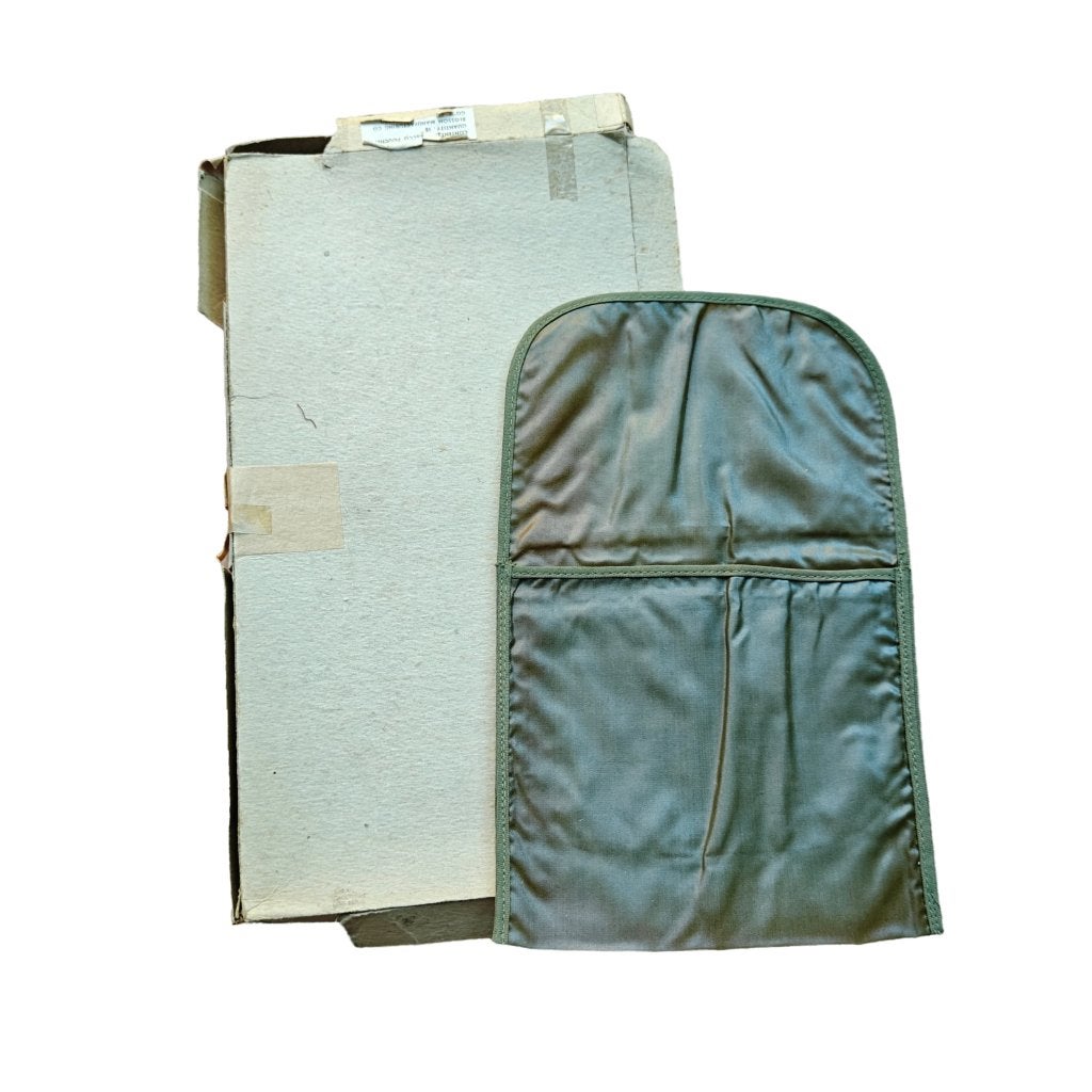 WWII US Tobacco Pouch In Box, Ophalen of Verzenden, Amerika