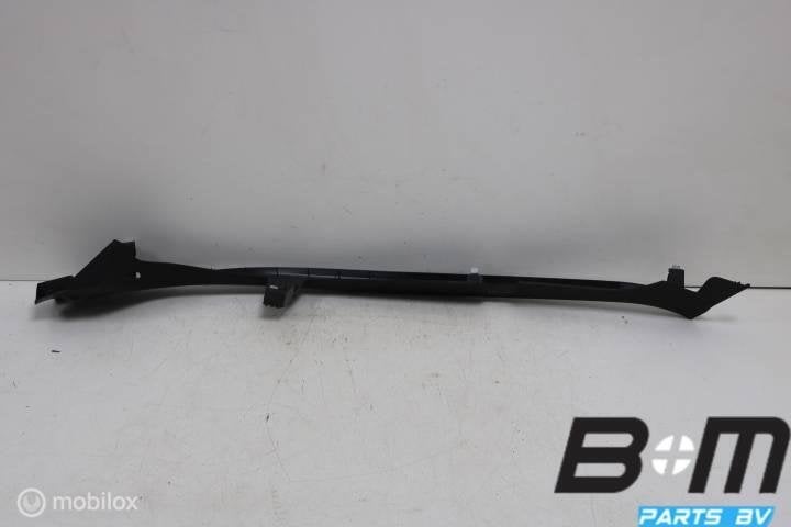 Wielkuipbekleding links onder VW Golf 7 FL 5G6867765C, Gebruikt