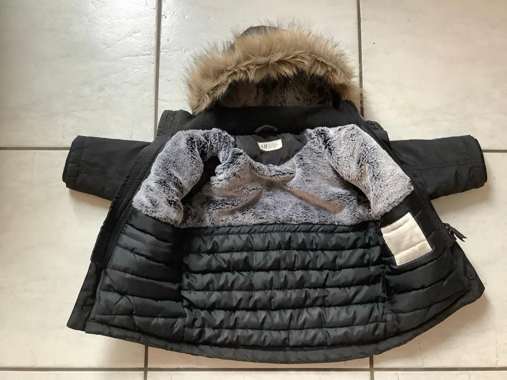 H&M winterjas maat 92 met teddy voering, Ophalen of Verzenden, Zo goed als nieuw, Jongen of Meisje, Jas