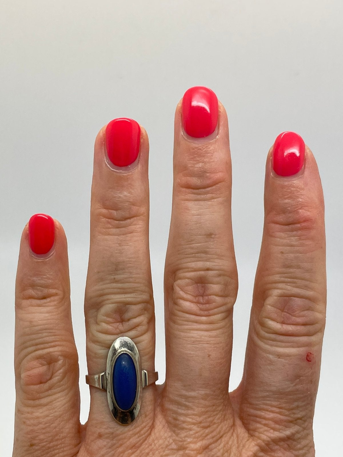 E826 Prachtige zilveren ring blauwe steen maat 17,5, Sieraden, Tassen en Uiterlijk, Antieke sieraden, Ophalen of Verzenden, Zilver