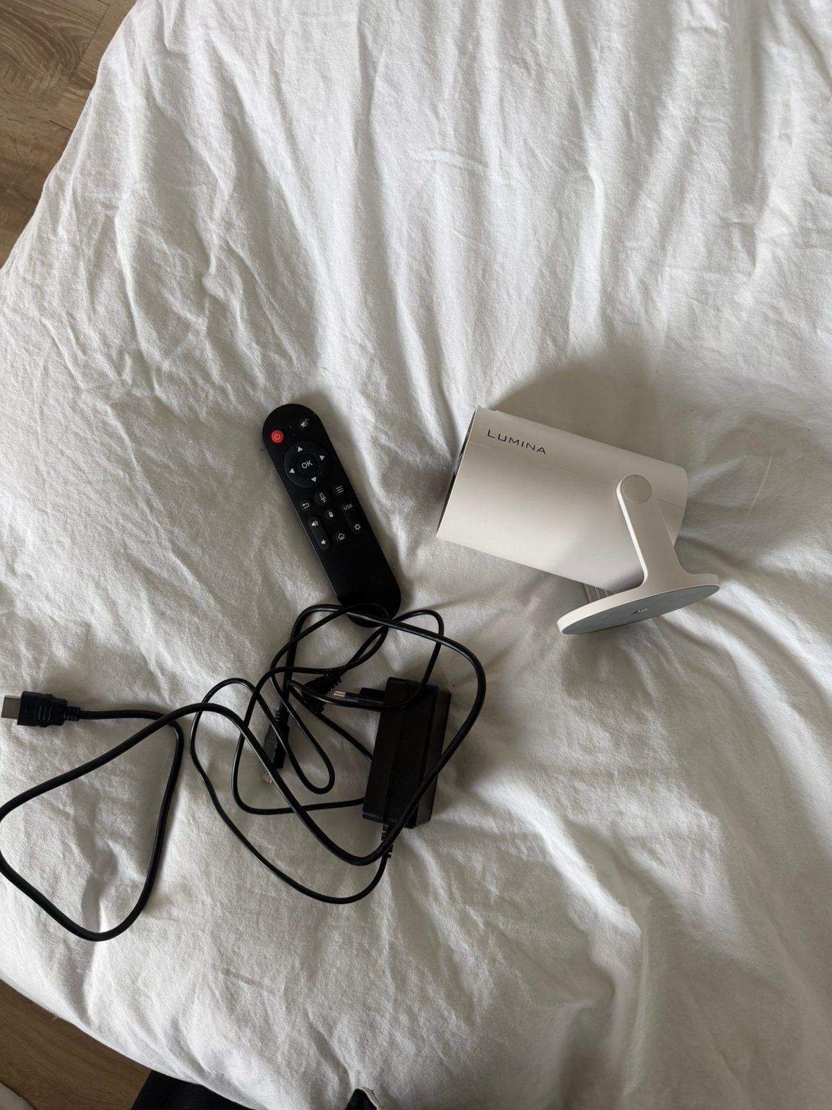 lumina projector, Ophalen of Verzenden, Zo goed als nieuw, LED, Ultra HD (4K)