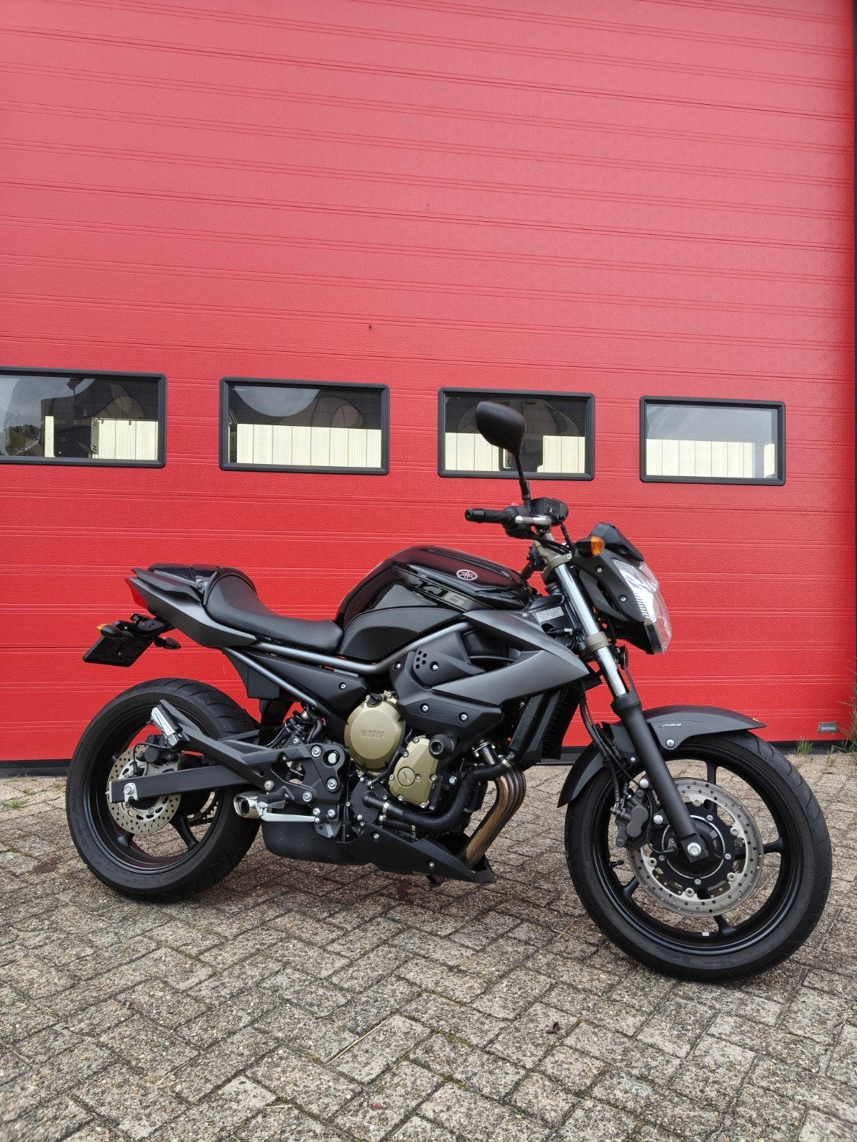 Yamaha XJ6 Zwart - NIEUWSTAAT, Motoren, Occasion, 4 cilinders, Super Sport, Particulier