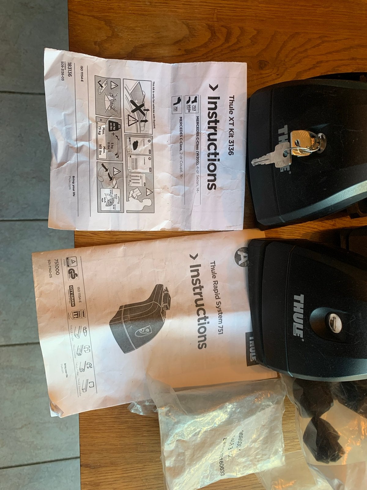 Thule Rapid System 751 Voetenset met Kit 3134, Auto diversen, Ophalen, Gebruikt