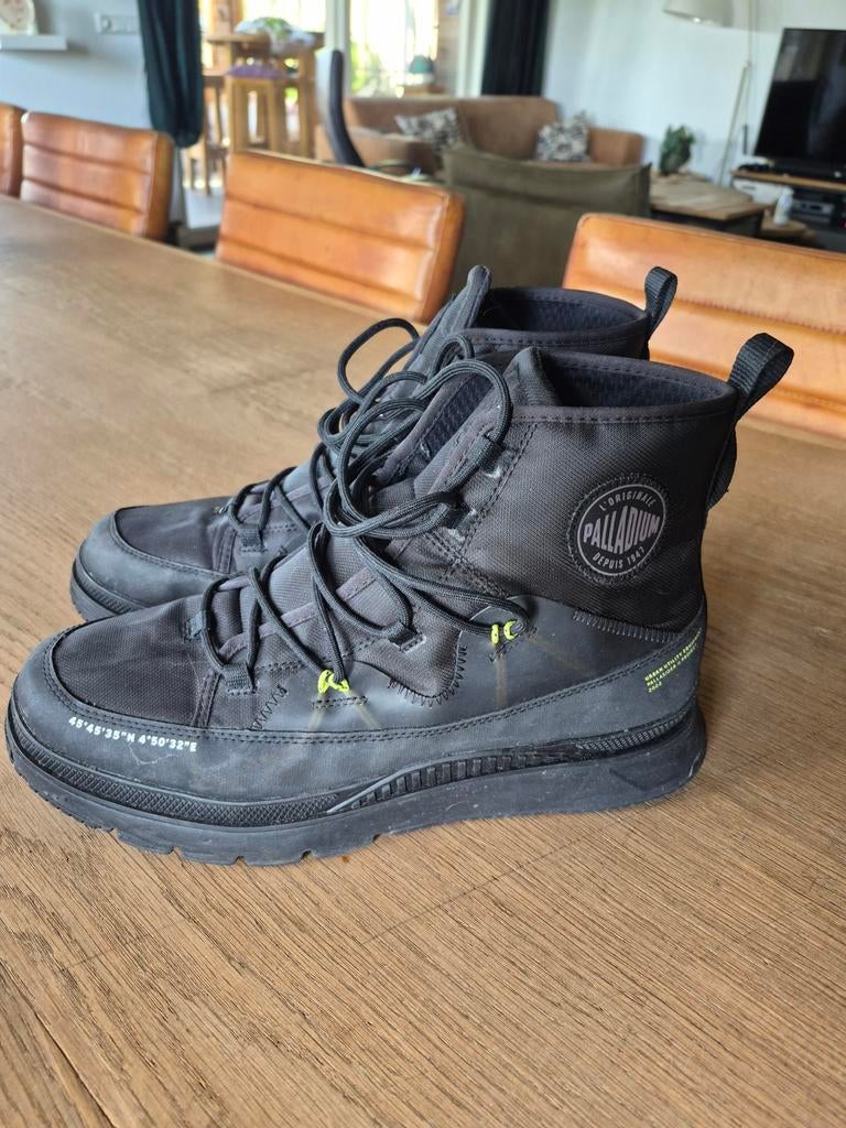 Palladium Pallasider Travel Zwart maat 45, Zwart, Ophalen of Verzenden, Zo goed als nieuw, Palladium