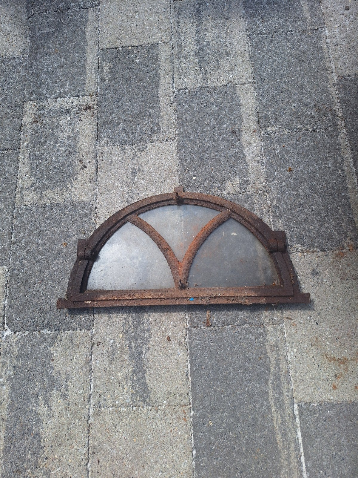 Gietijzeren, Ophalen of Verzenden, Minder dan 80 cm, Gevelraam of Ruit, Minder dan 80 cm