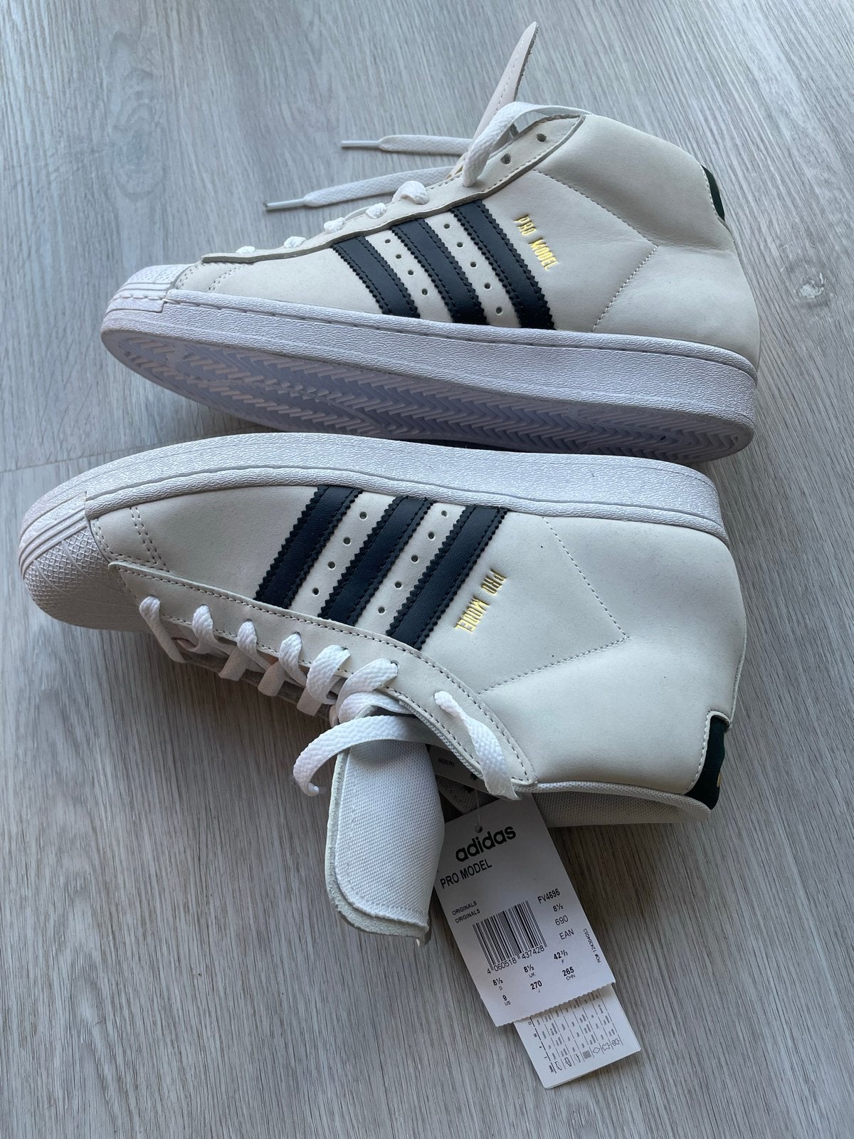 Adidas Superstar Pro Model sneakers - Nieuw met kaartjes, Ophalen of Verzenden, Nieuw, Beige, Sneakers of Gympen