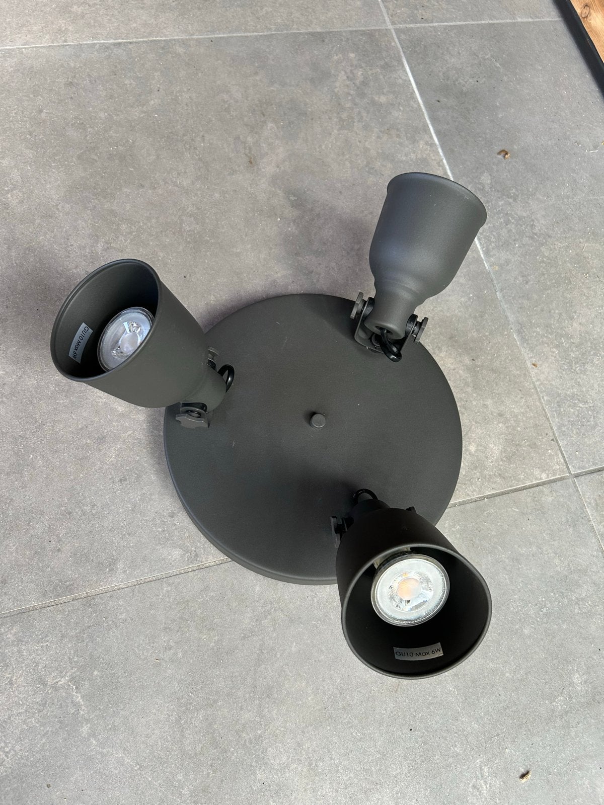 IKEA Hektar plafondlamp met 3 spots, inclusief lampen, Ophalen, Gebruikt, Inclusief lichtbron, Plafondspot