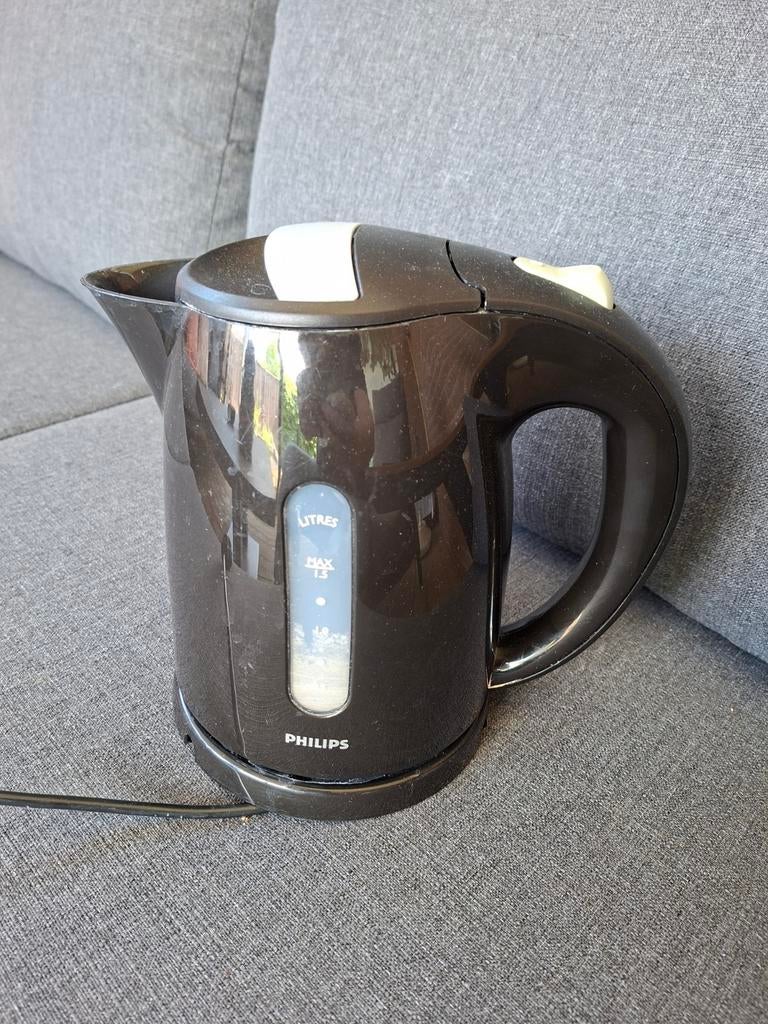 Philips HD 4646 Waterkoker - Zwart, 1.5L, Witgoed en Apparatuur, Waterkokers, Gebruikt, 1 tot 2 liter, Ophalen