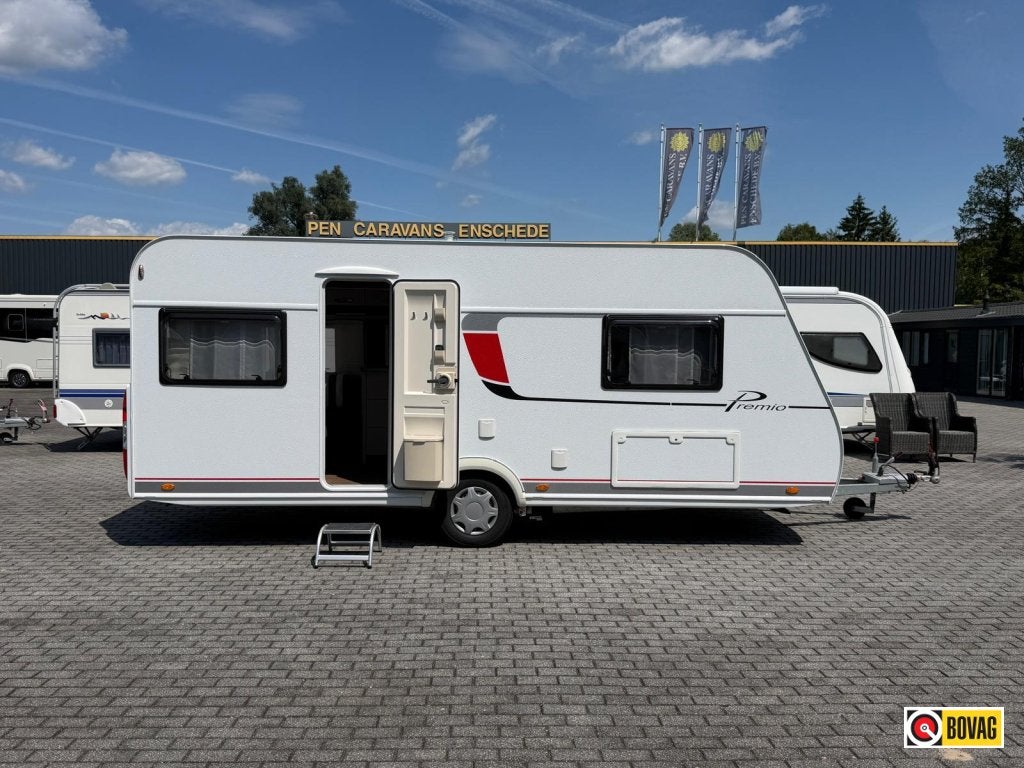 Bürstner Premio 460 TS Met Enduro mover!, Caravans en Kamperen, Caravans, Rondzit, Bedrijf, 5 tot 6 meter, Tot en met 4