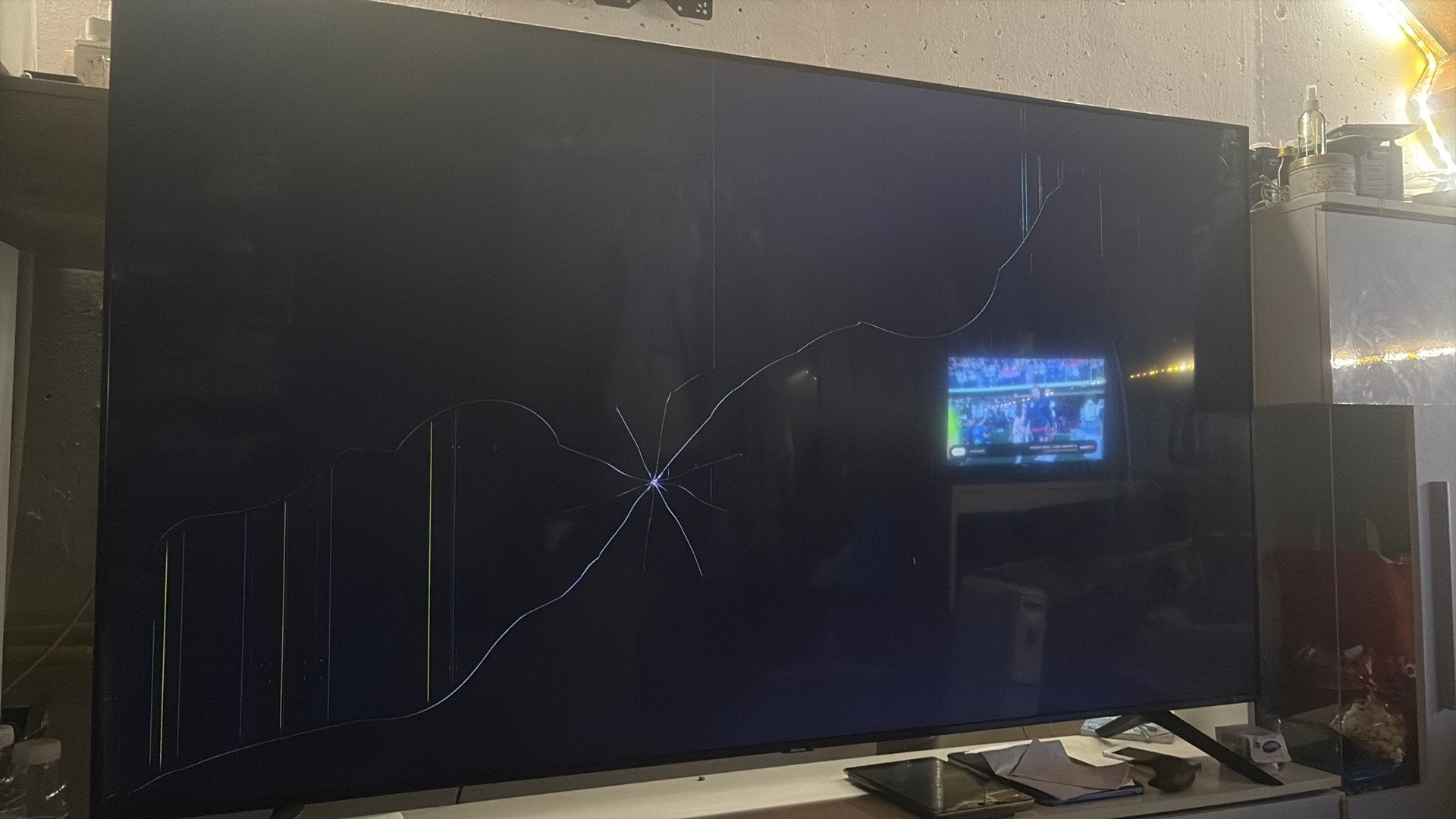 75 inch tv scherm defect, Ophalen of Verzenden, Niet werkend, Audio