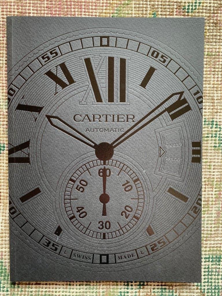 Catalogus Cartier horloges "Calibre de Cartier" 2011 nieuw!, Cartier, Nieuw, Ophalen of Verzenden, Catalogus