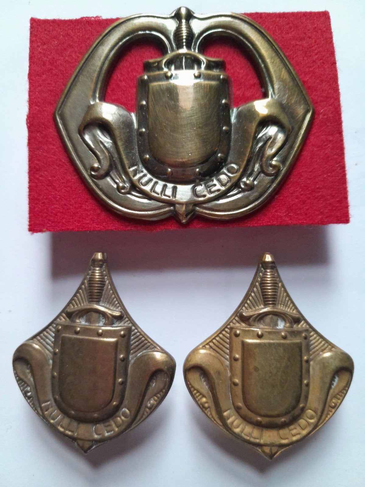 1e model Baretembleem Infanterie, Ophalen of Verzenden, Landmacht, Nederland, Embleem of Badge