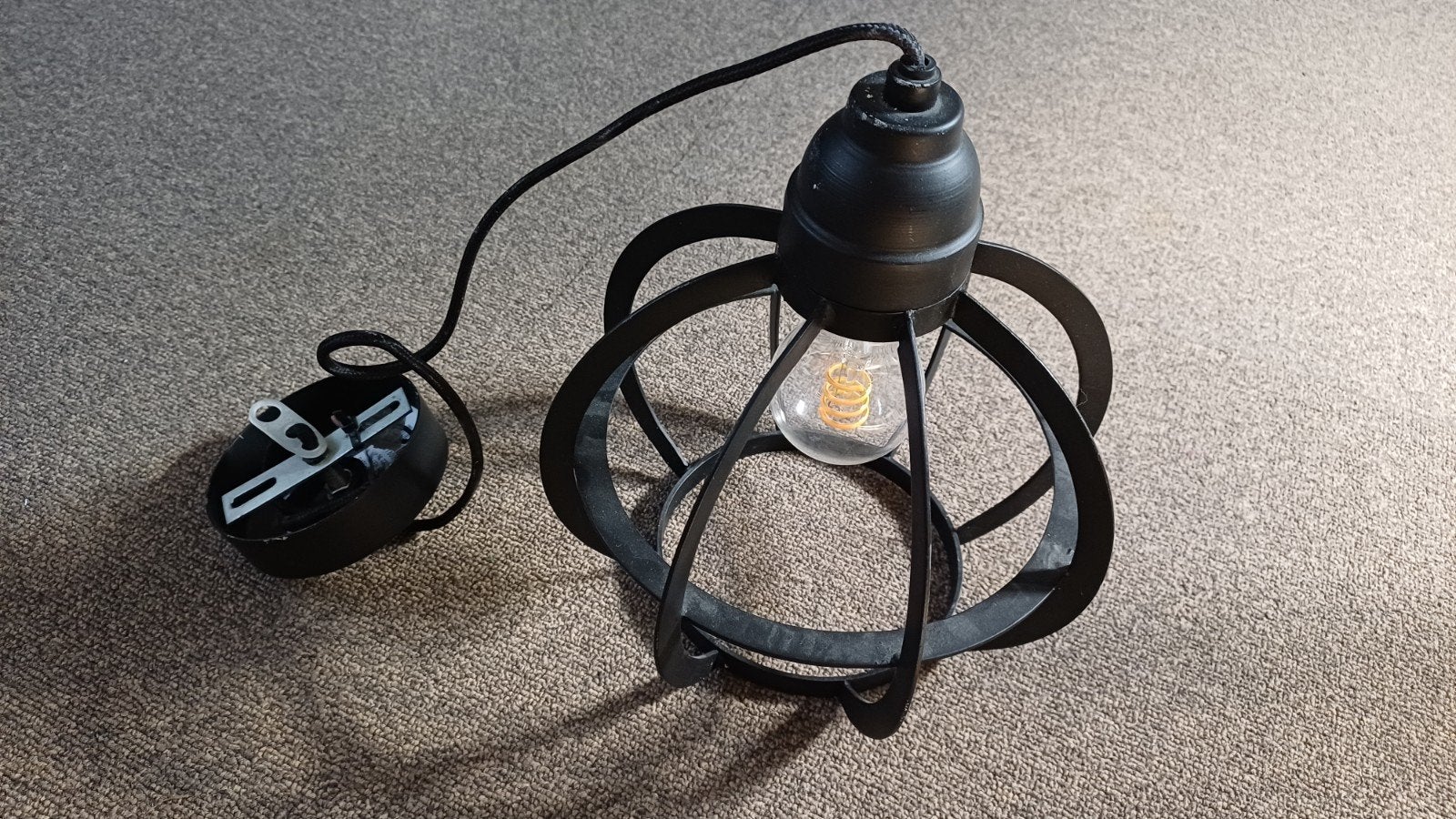 leuke lamp, Ophalen, Zo goed als nieuw