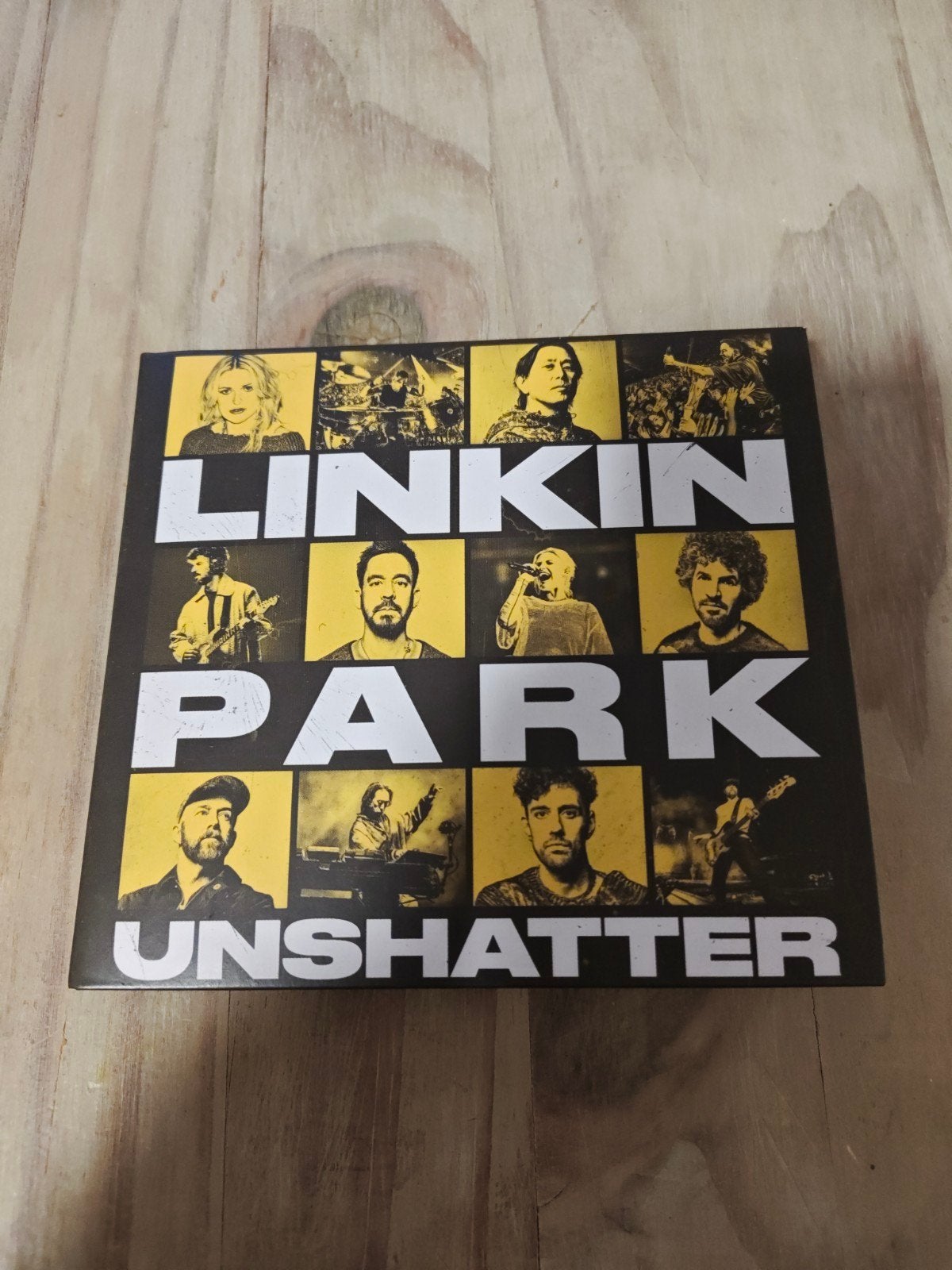 Linkin Park - Unshatter (Live in São Paulo) CD, Ophalen of Verzenden, Zo goed als nieuw, Live-album