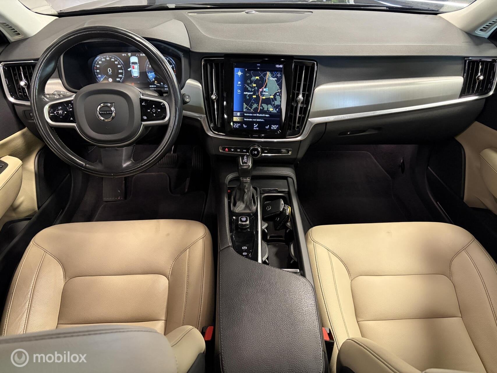 Volvo V90 2.0 T4 Polestar SCANDINAVIAN LINE / LEER / LED / E, 1969 cc, Adaptive Cruise Control, 93 €/maand, 750 kg