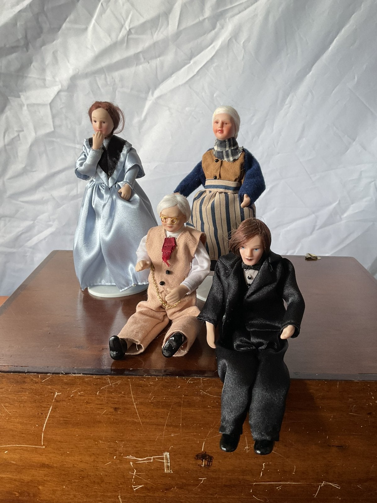 4 poppenhuis popjes, Verzamelen, Ophalen of Verzenden, Gebruikt, Popje