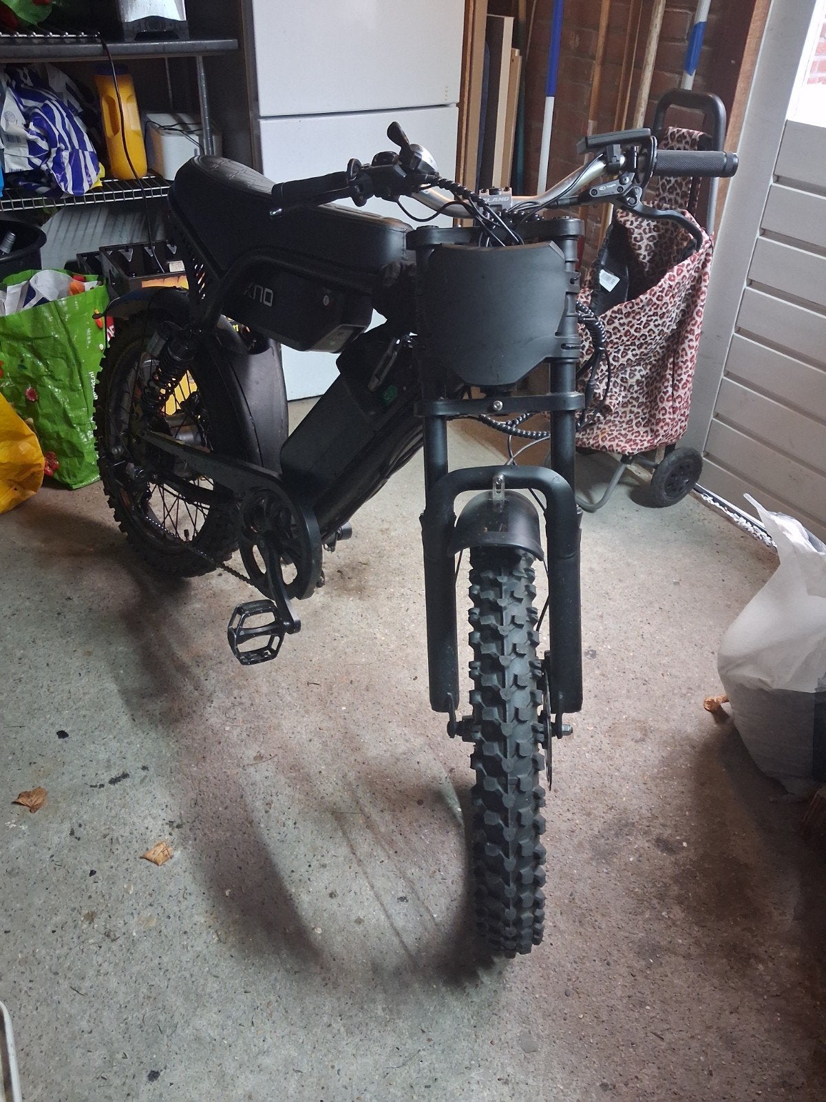 v8 ultra gemodificeerd, Ophalen of Verzenden, Overige merken