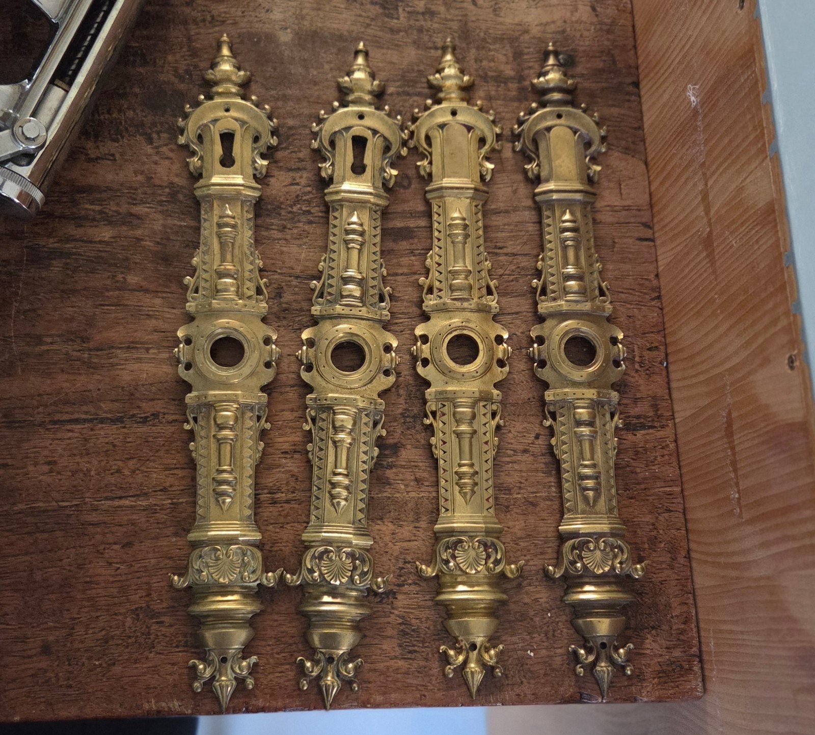 4 Fraaie oude Franse ornamenten 38 cm lang, Ophalen of Verzenden