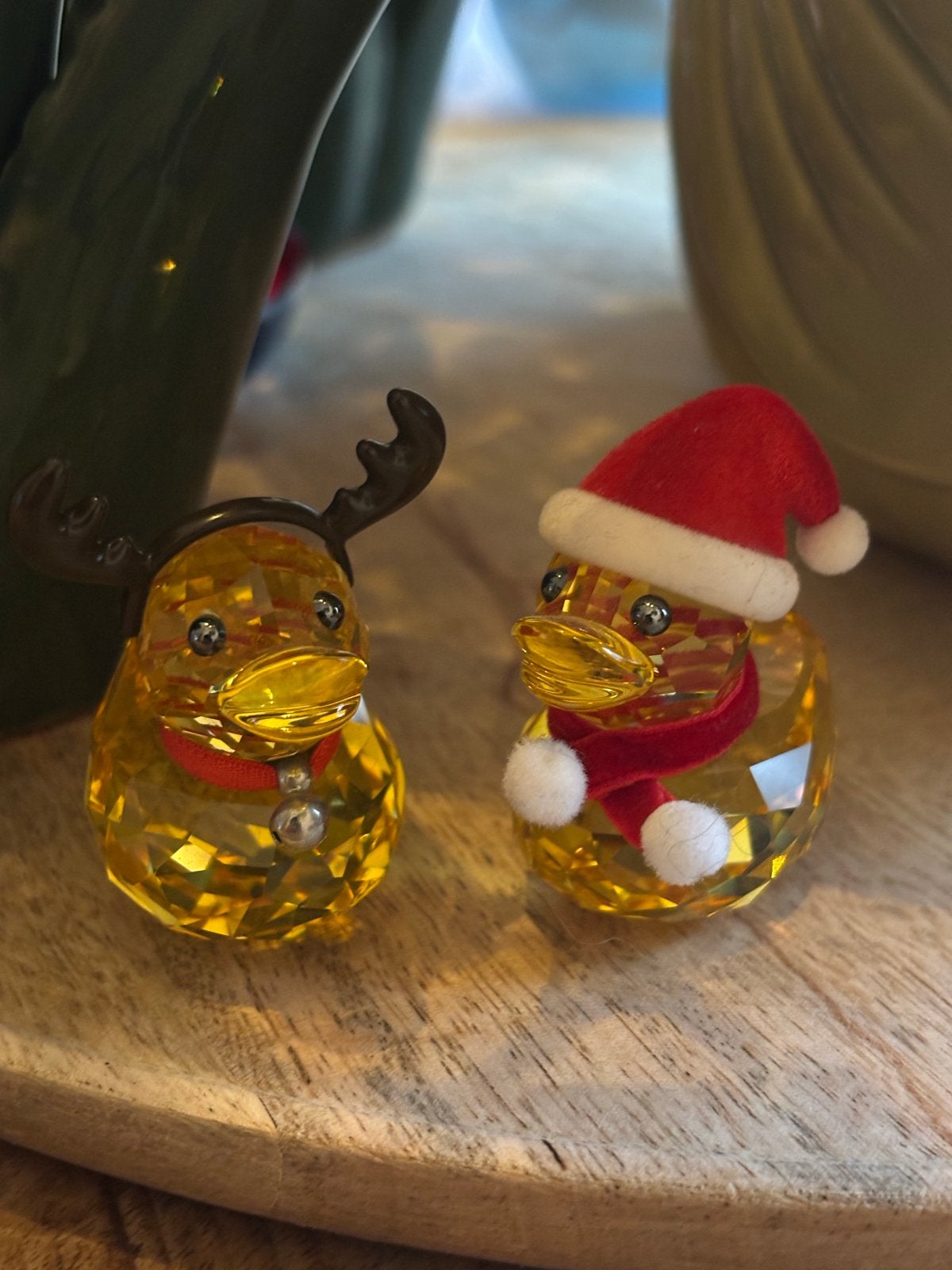 Swarovski Kerst Eendjes - Rendier en Kerstman, Verzamelen, Ophalen of Verzenden, Zo goed als nieuw, Figuurtje