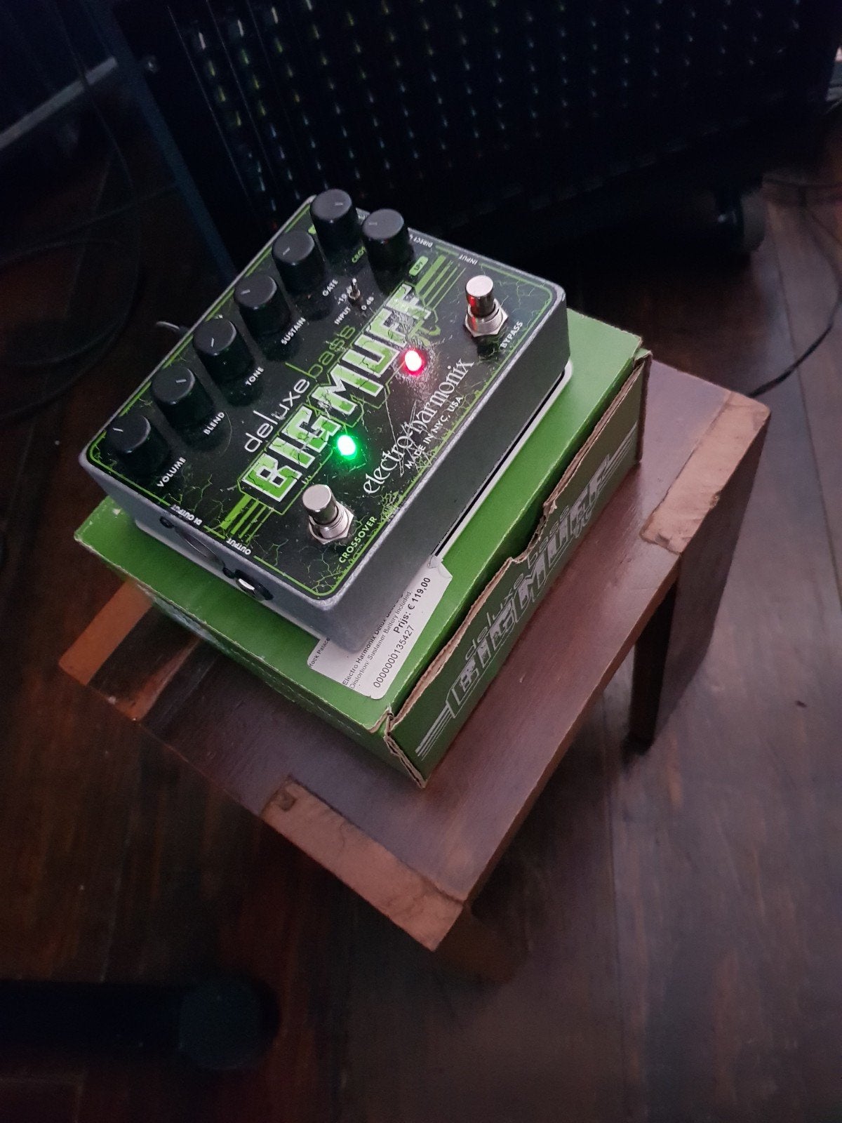 Electro-Harmonix Deluxe Bass Big Muff Pi, Ophalen of Verzenden, Zo goed als nieuw, Distortion, Overdrive of Fuzz