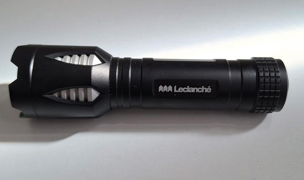 Leclanché Zaklamp - Tactical 007, Ophalen of Verzenden, Gebruikt, Batterij