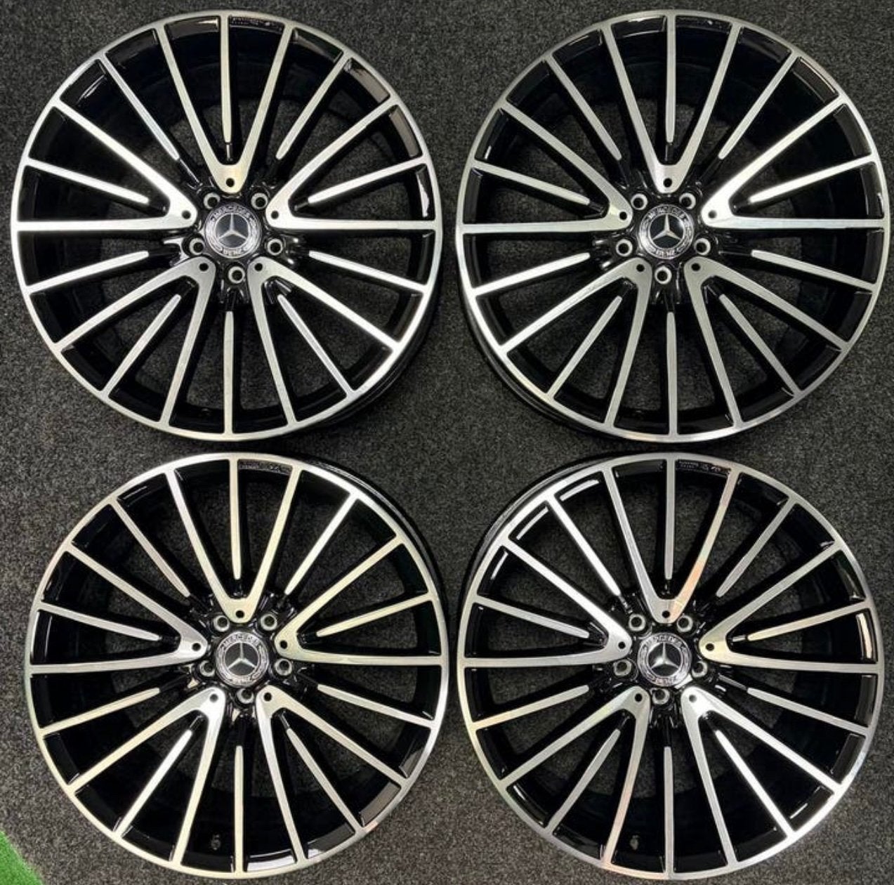 Orginele mercedes amg 19 inch velgen zonder banden, Auto diversen, Velgenbomen, Ophalen of Verzenden, Zo goed als nieuw