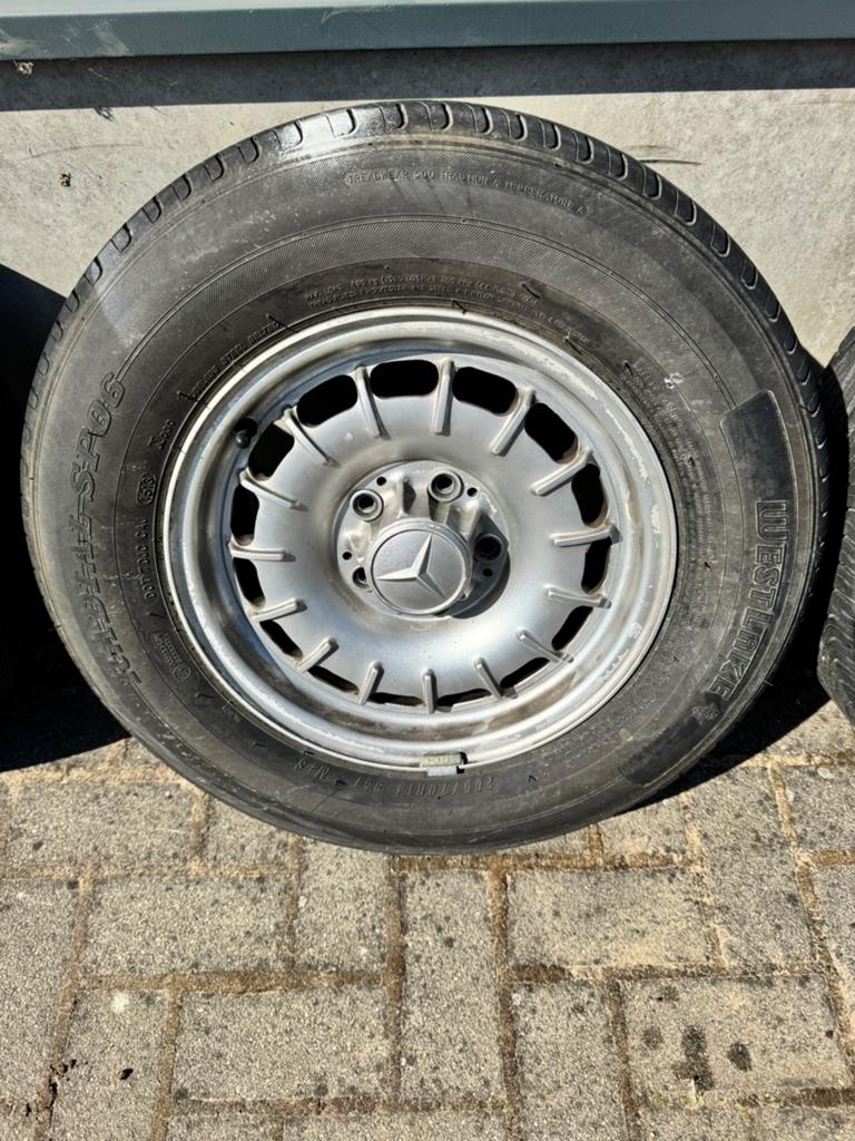 Mercedes kroonkurkvelgen w116 w126 r107 w108 w123 kroonkurk, Ophalen, Gebruikt