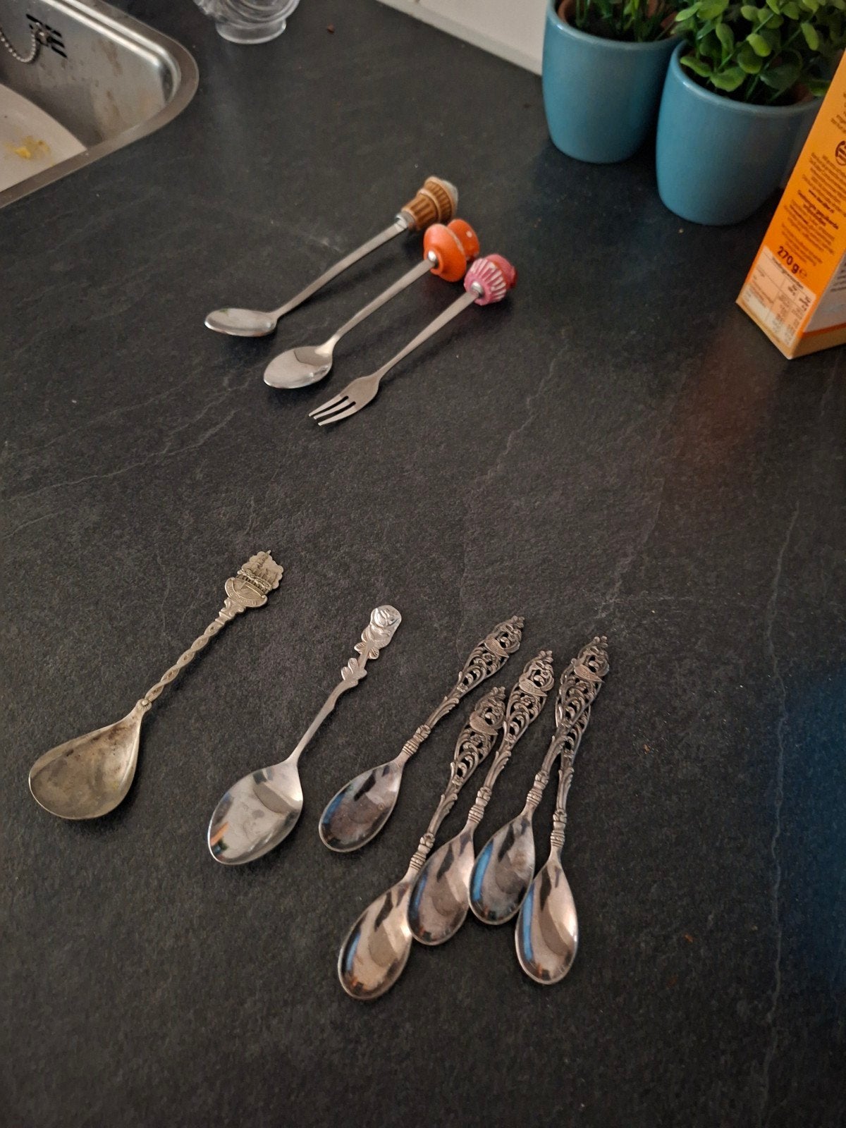 Diverse verzameling van 10 decoratieve lepels en vork, Ophalen of Verzenden