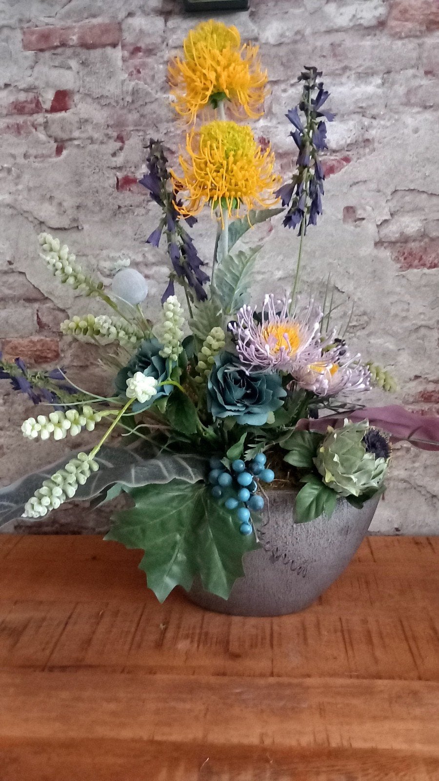 Prachtige kunstbloemen in pot - Rustige kleuren, Binnen, Ophalen of Verzenden, Zo goed als nieuw, Met pot of vaas