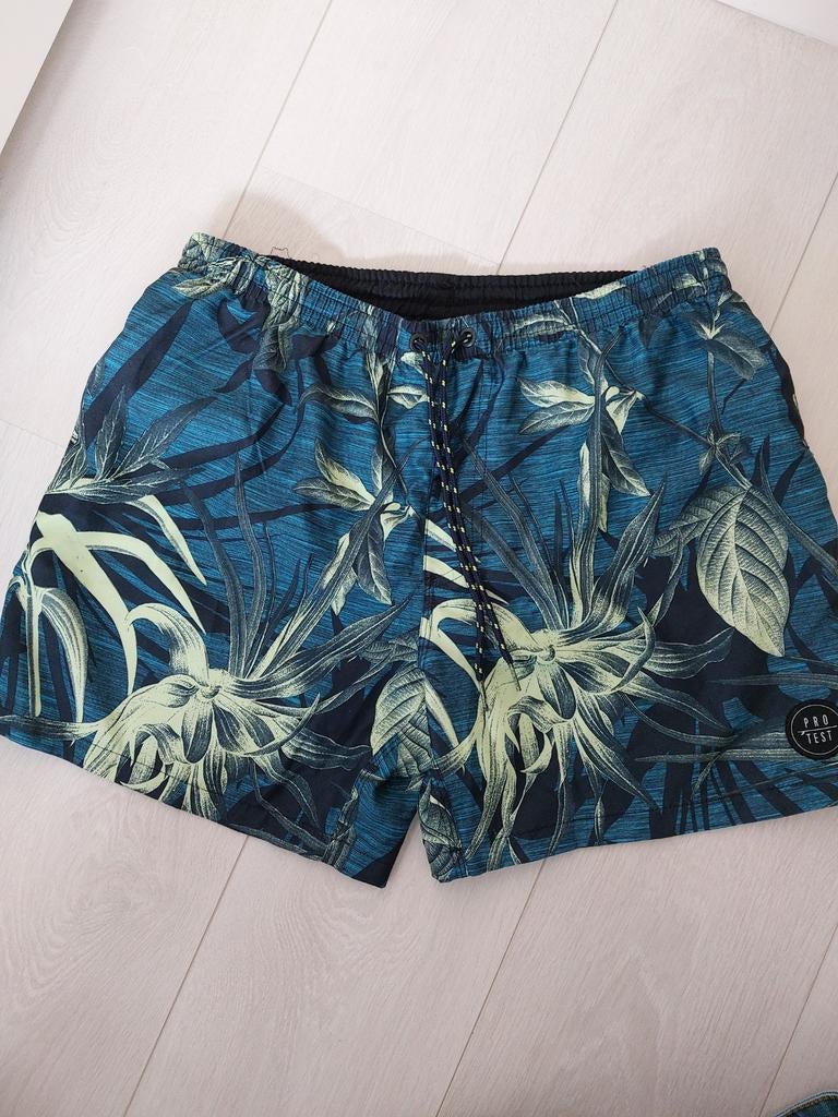 Zwembroek Protest, blauw groen bloemen design, Large, Kleding | Heren, Badmode en Zwemkleding, Ophalen, Maat 52/54 (L), Blauw