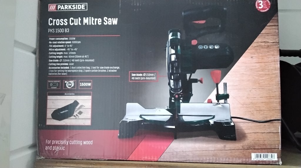 Verstek/afkortzaag.  Cross cut mitre saw parkside, Ophalen, Nieuw, Afkortzaag, 30 tot 70 mm