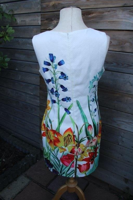 Jurk creme gekleurd bloem lemon Smashed mt L/40 Vaste prijs, Kleding | Dames, Jurken, Maat 38/40 (M), Overige kleuren, Ophalen of Verzenden