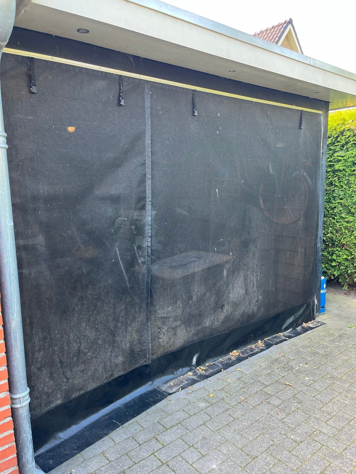 Zwart screen voor buiten, gebruikt, Gebruikt, Ophalen of Verzenden, 150 tot 300 cm, 250 cm tot 450 cm