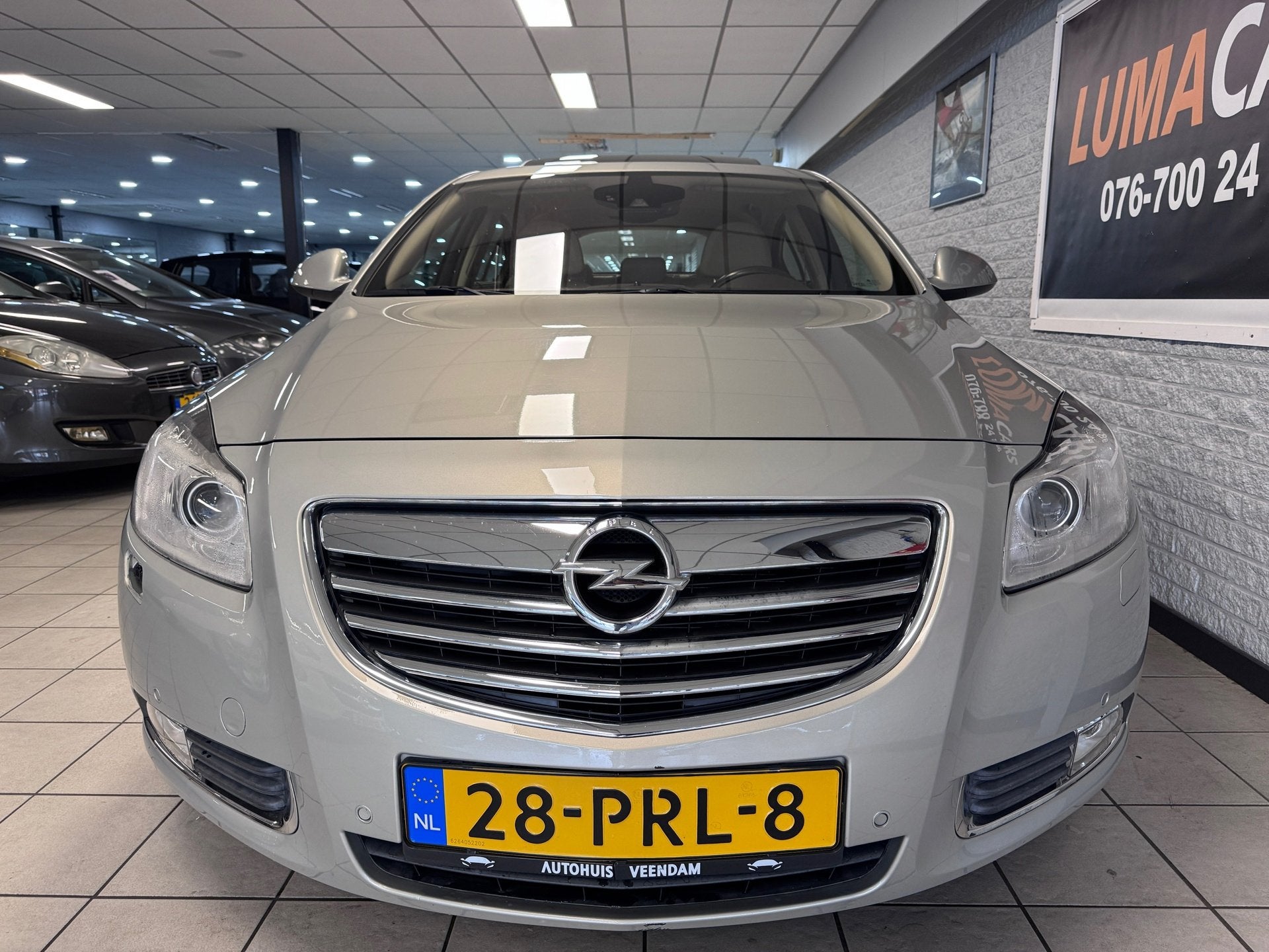 Opel Insignia 2.0 T Cosmo | Pano | Stoelverw.| Leder | 220pk, Auto's, Gebruikt, 4 cilinders, Leder en Stof, Beige
