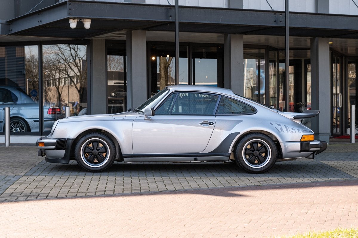 Porsche 911 930 Turbo 3.0 (bj 1976), Auto's, Porsche, Gebruikt, Overige kleuren, 4 stoelen, Leder en Stof