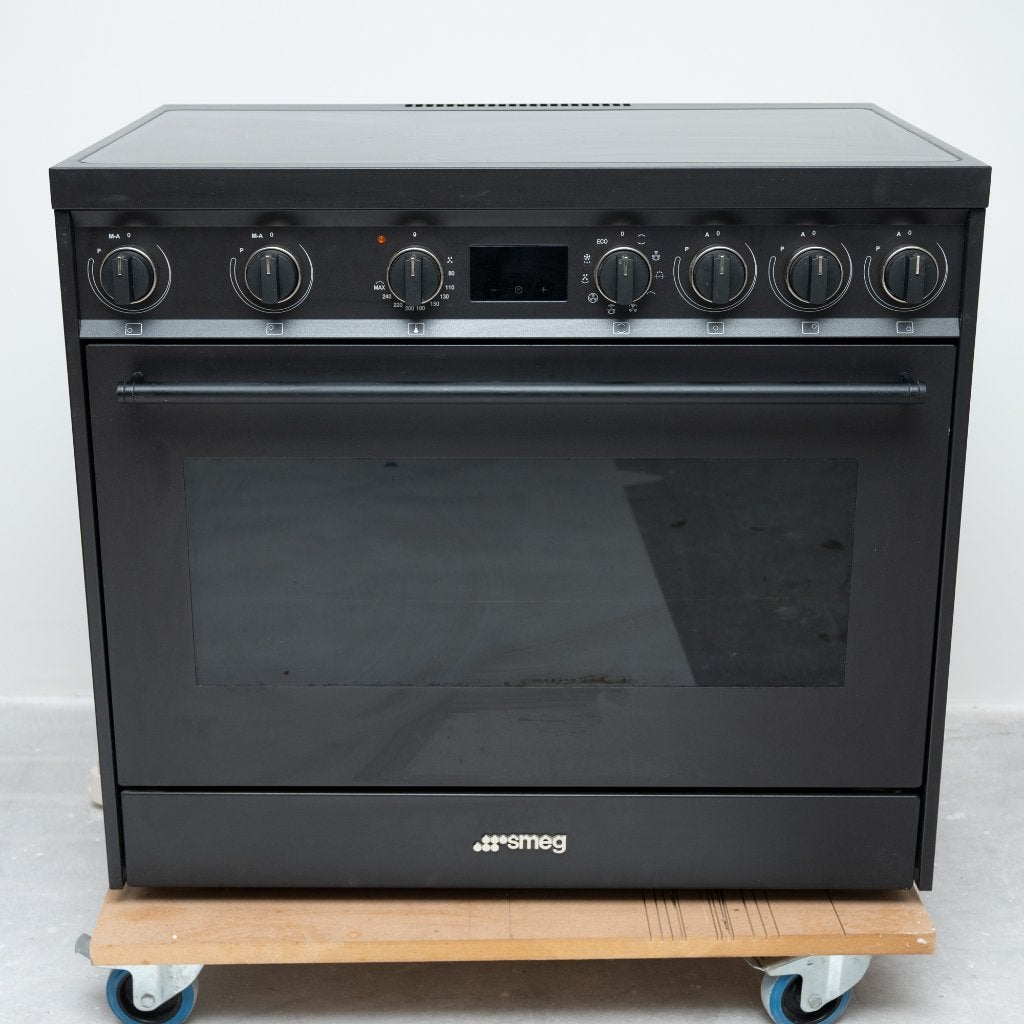 Smeg C91IEA9 inductie fornuis antraciet, Witgoed en Apparatuur, Ophalen, 60 cm of meer, Zo goed als nieuw, Inductie