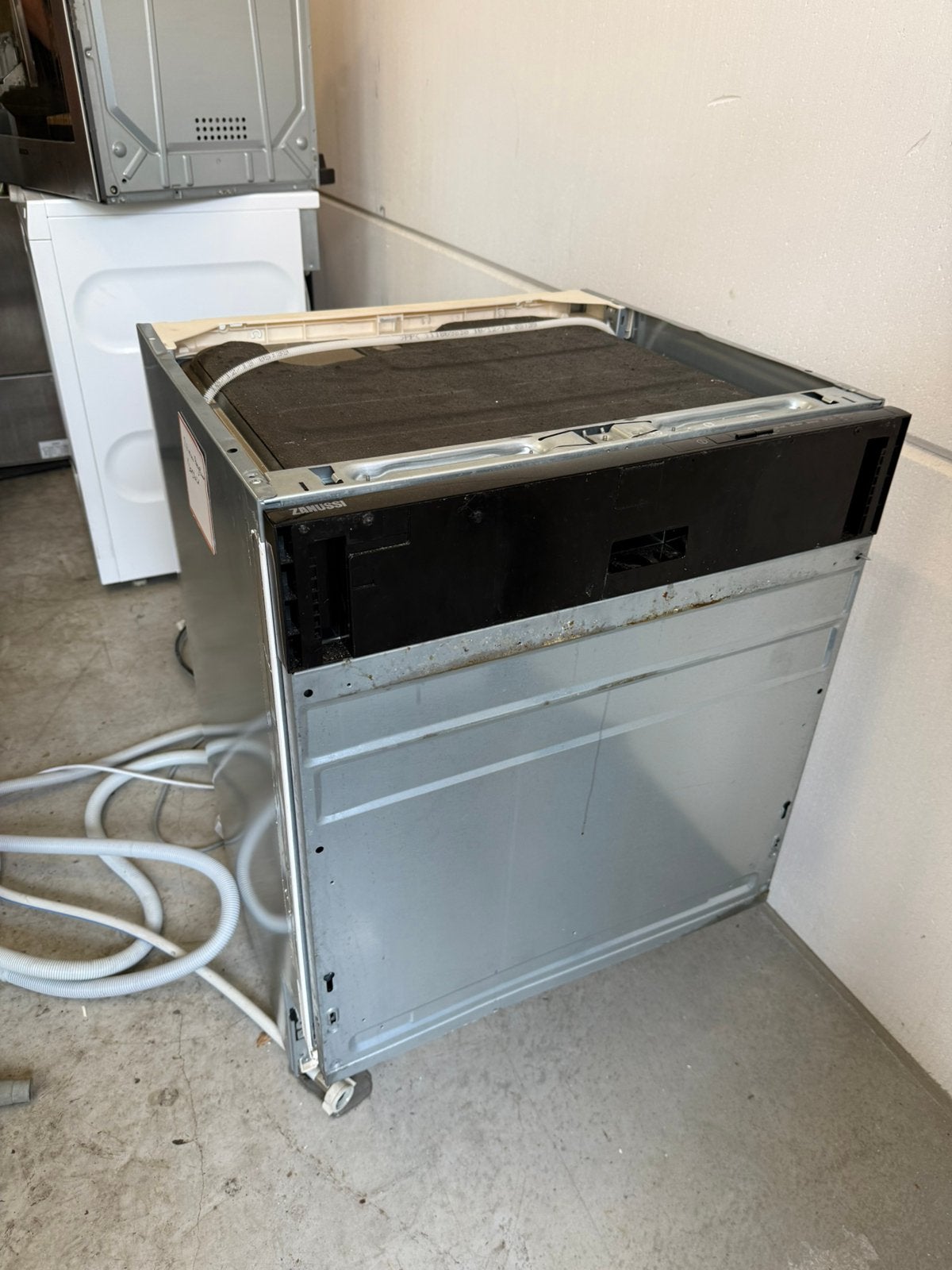 Zanussi inbouw vaatwasser werkt naar behoren, Minder dan 85 cm, Zanussi, Zanussi, 60 cm of meer