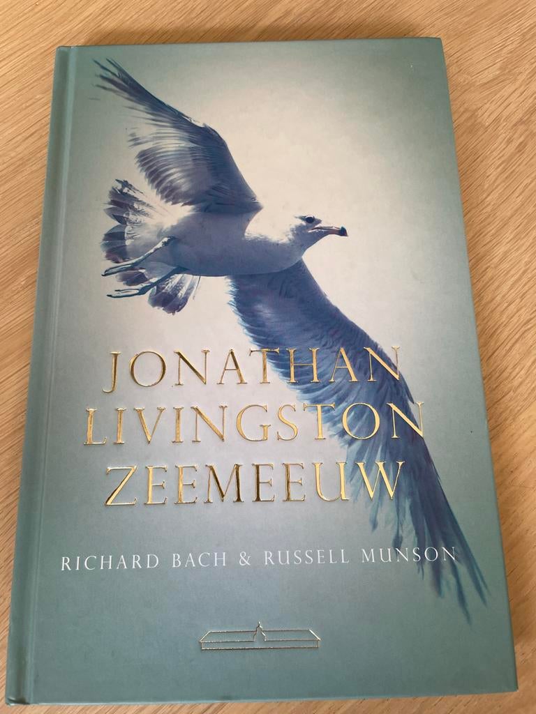 Richard Bach - Jonathan Livingston Zeemeeuw, Ophalen of Verzenden, Zo goed als nieuw, Richard Bach