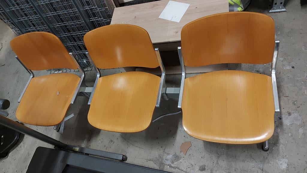 Castelli wachtkamerbankje, Ophalen, Gebruikt, Hout, Drie