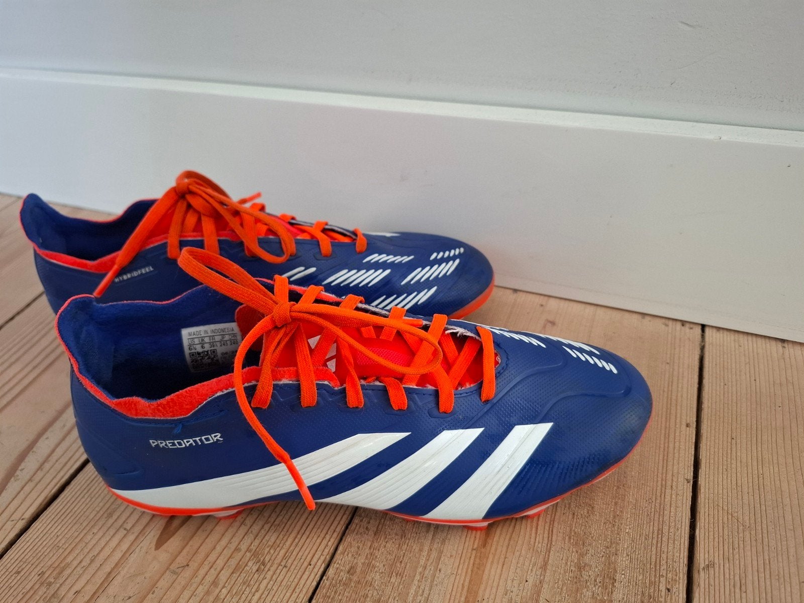 Adidas Predator voetbalschoenen - maat 39 1/3 - zgan!, Ophalen of Verzenden, Zo goed als nieuw, Schoenen