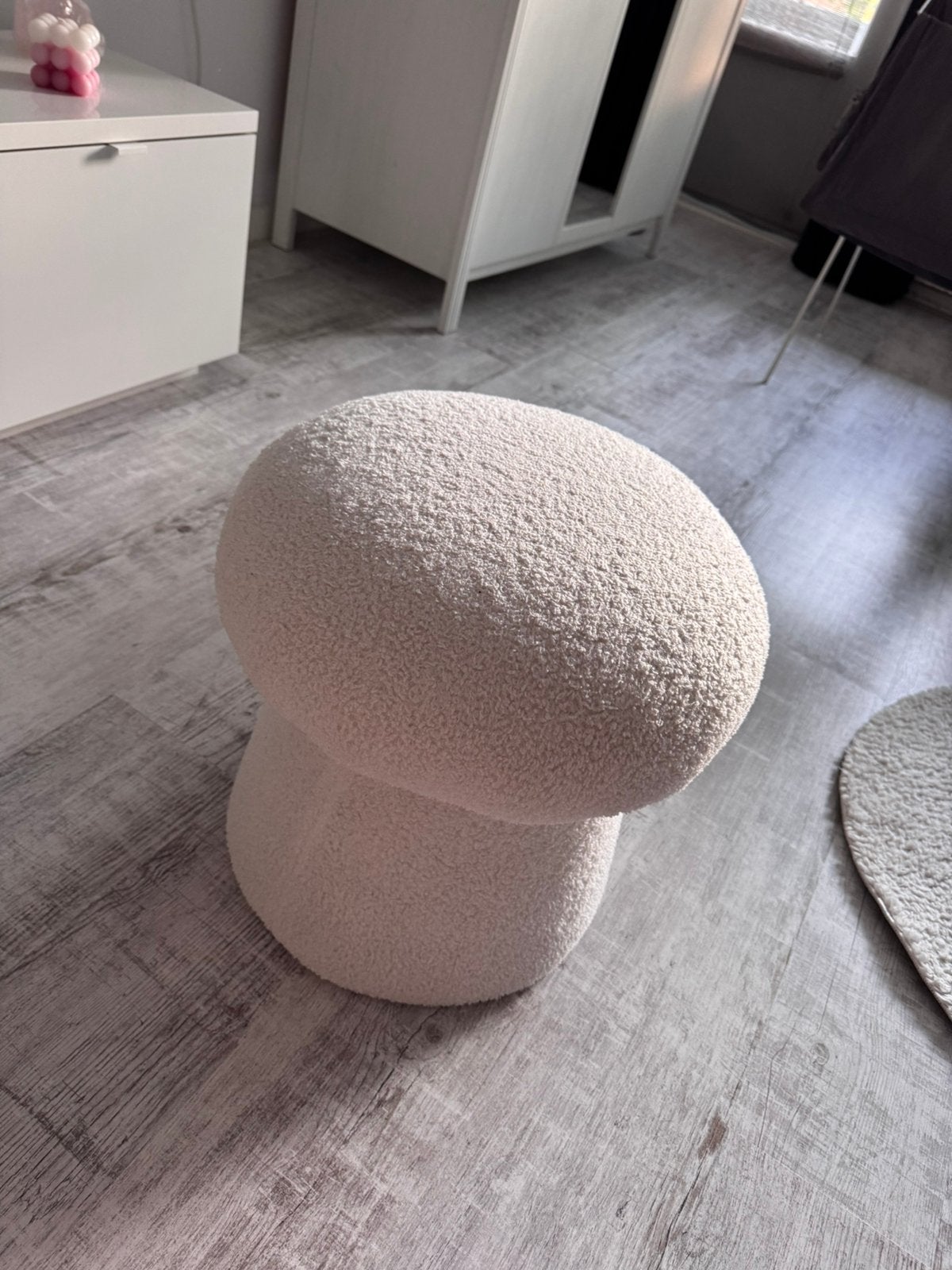 Witte teddy poef, Ophalen, Zo goed als nieuw, Rond, Minder dan 50 cm